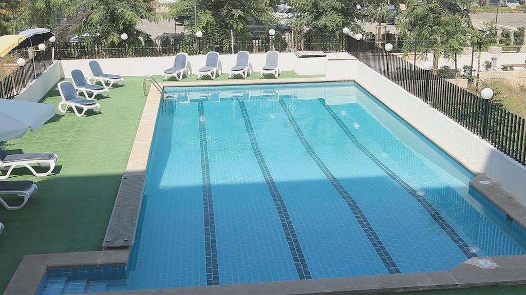 Queens Land Hotel Jounieh Exterior photo